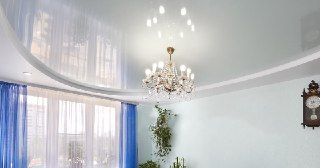 Глянцевый потолок Одинцово, цена от 4495 руб.
